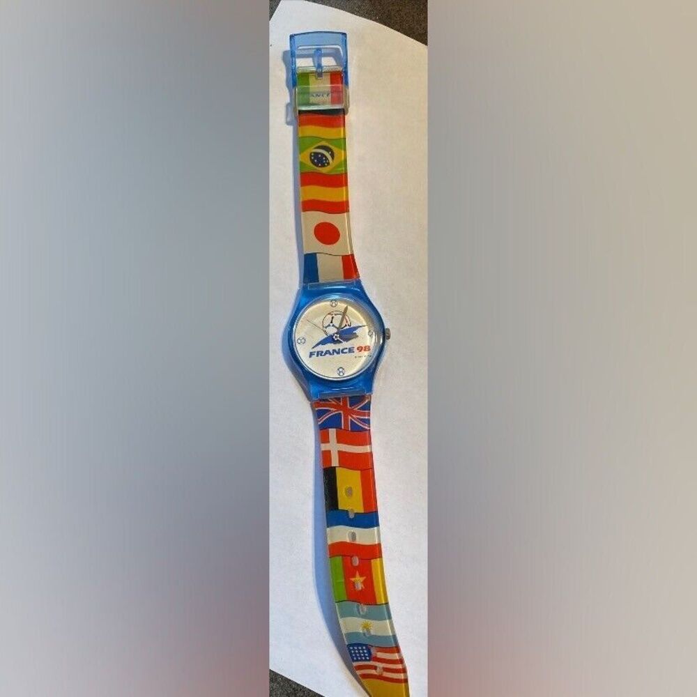 Avronel Watch France 98 World Cup 1994 World Flags Soccer Analog New Battery